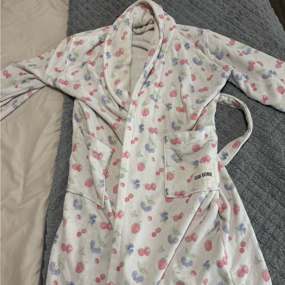 Djerf Avenue Summer Berries Robe